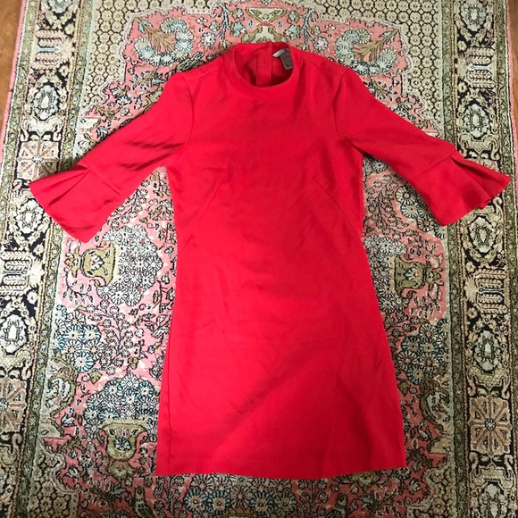 H&M Dresses & Skirts - Red ruffle dress ❤️